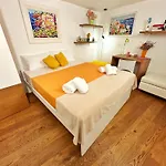 Casa Venezia San Nicola *